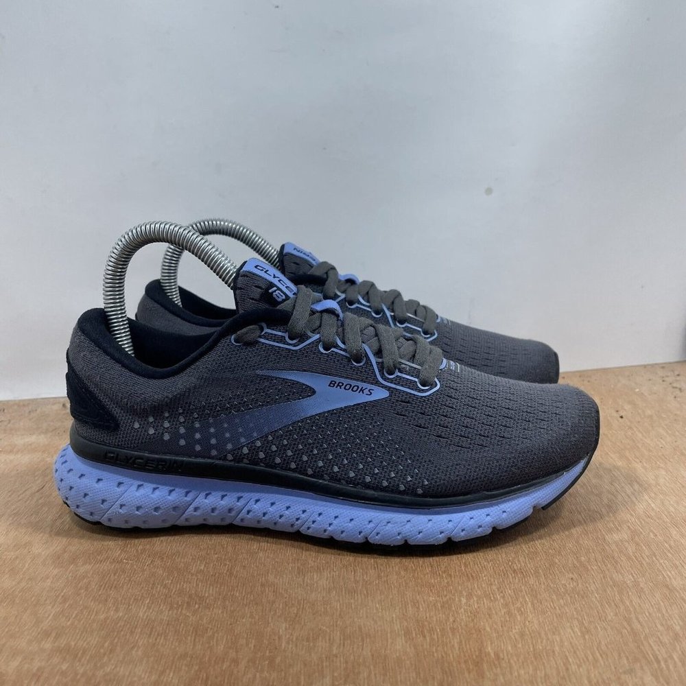 Brooks Glycerin 18 Women Size 6 Grey Athletic Running Shoe
